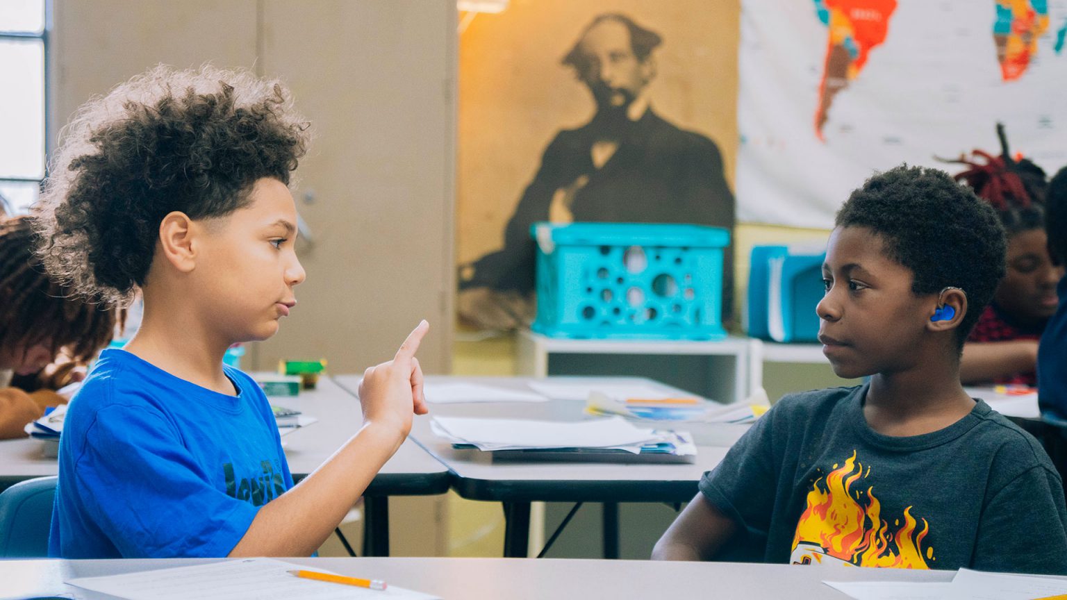 Milwaukee Sign Language School | K4–8th Grade